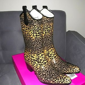 Cheetah print rain boots  (Western)